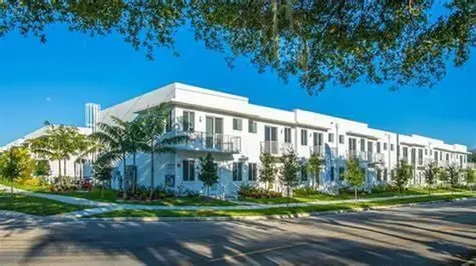2651 NE 212th Terrace Miami FL 33180