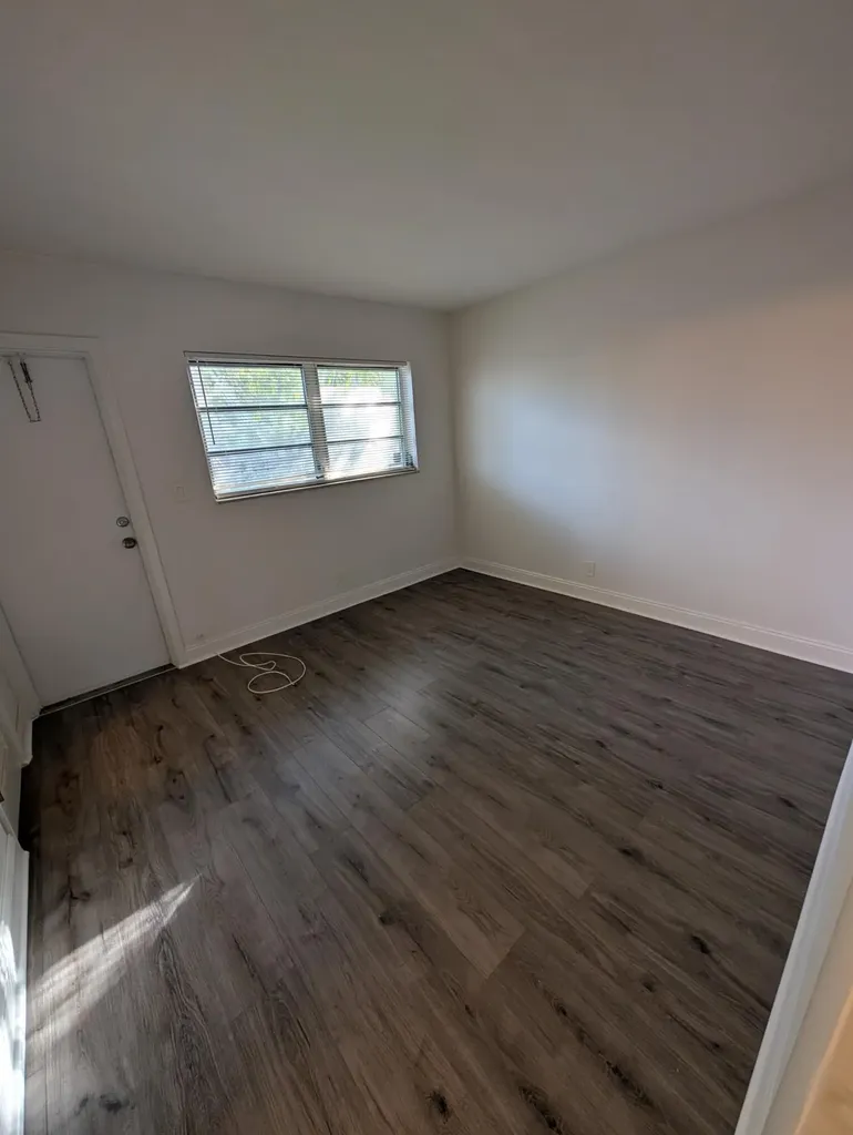 826 NE 16th Street Fort Lauderdale FL 33304