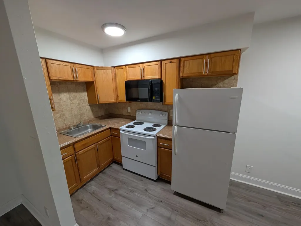 826 NE 16th Street Fort Lauderdale FL 33304