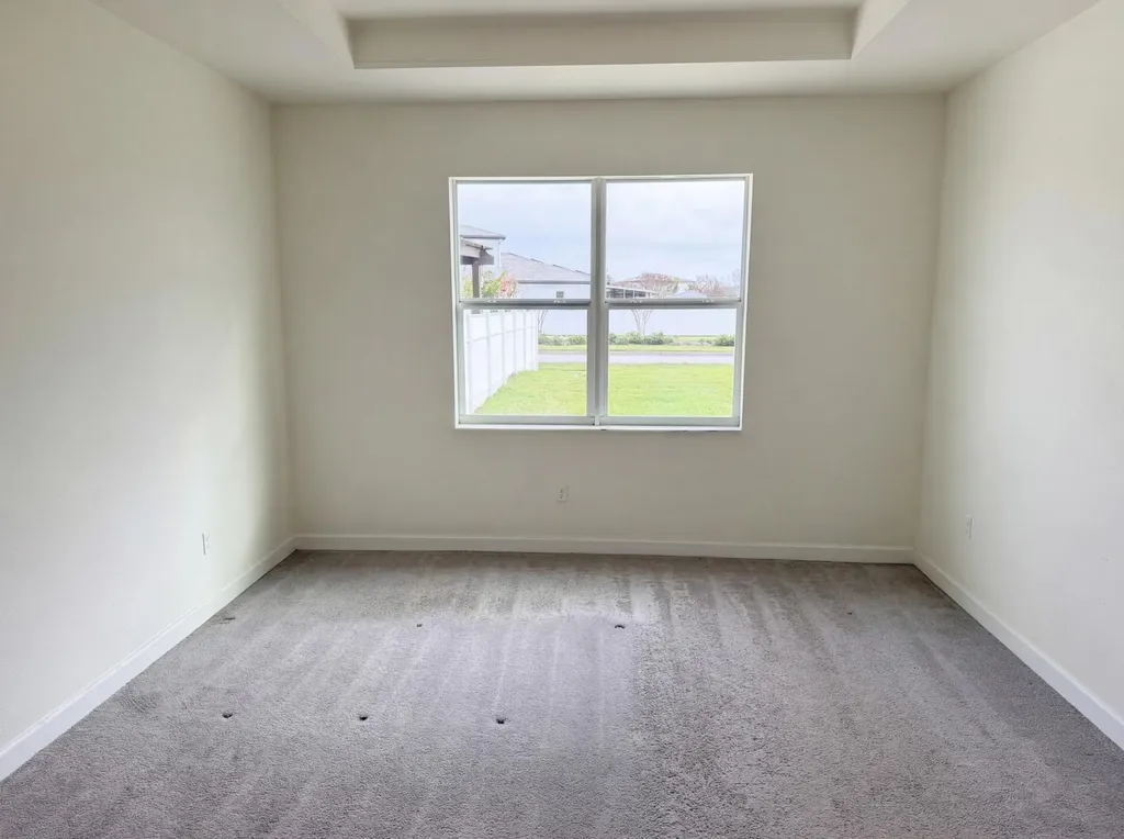 12473 NW Lynch Lane Port St Lucie FL 34987