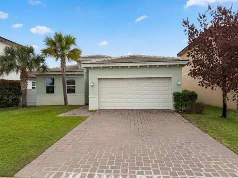 12473 NW Lynch Lane Port St Lucie FL 34987