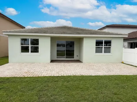 12473 NW Lynch Lane Port St Lucie FL 34987