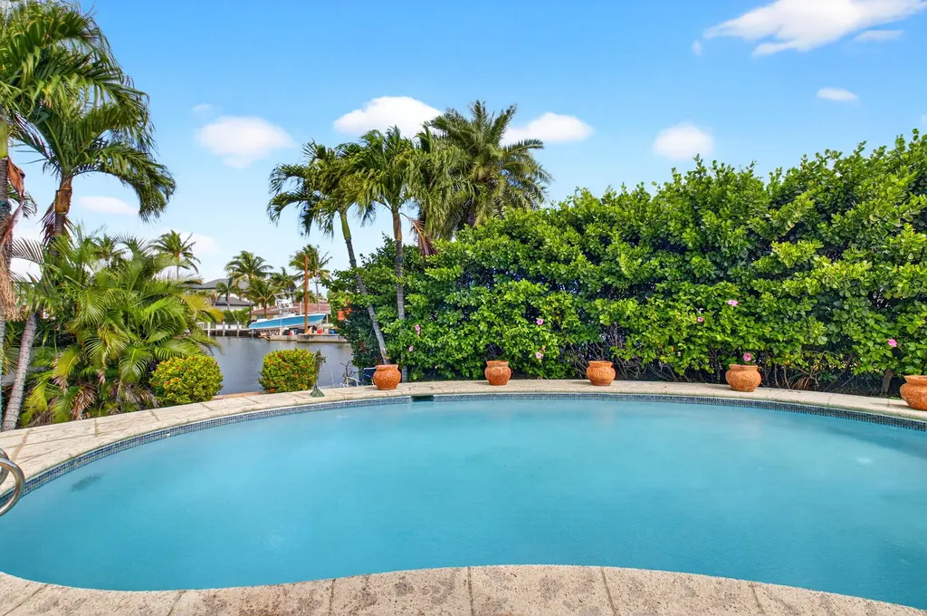 30 Spanish River Drive Ocean Ridge FL 33435