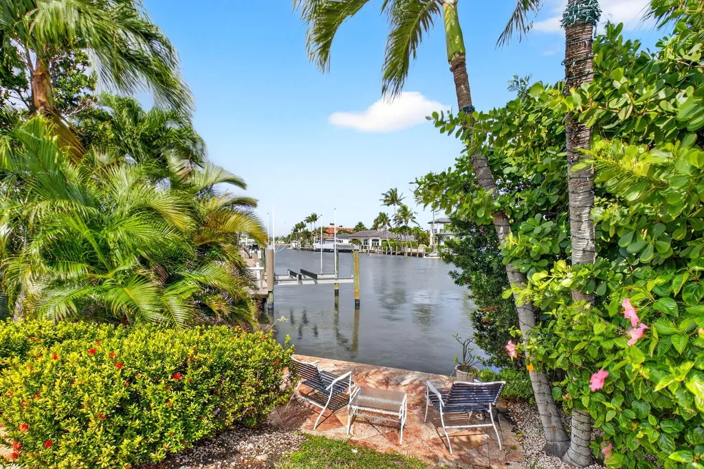 30 Spanish River Drive Ocean Ridge FL 33435