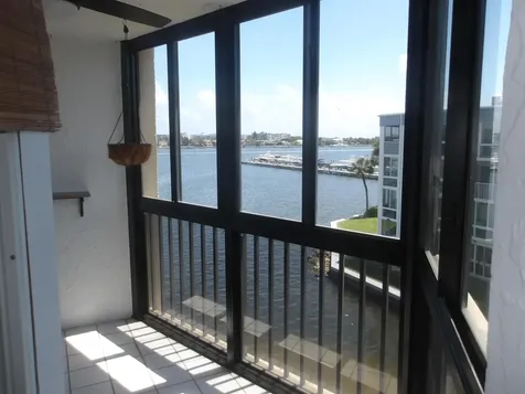 896 N Federal Highway Lantana FL 33462