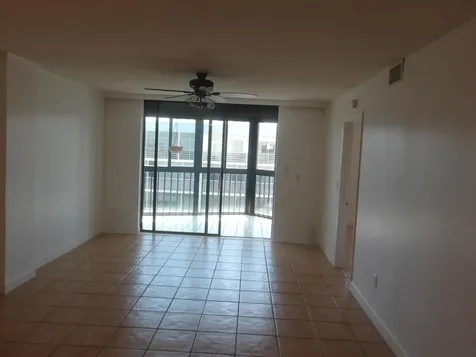 896 N Federal Highway Lantana FL 33462