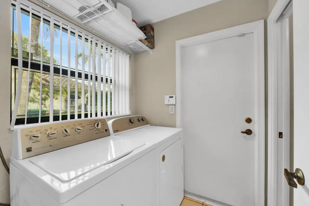 5040 NW 88th Lane Coral Springs FL 33067