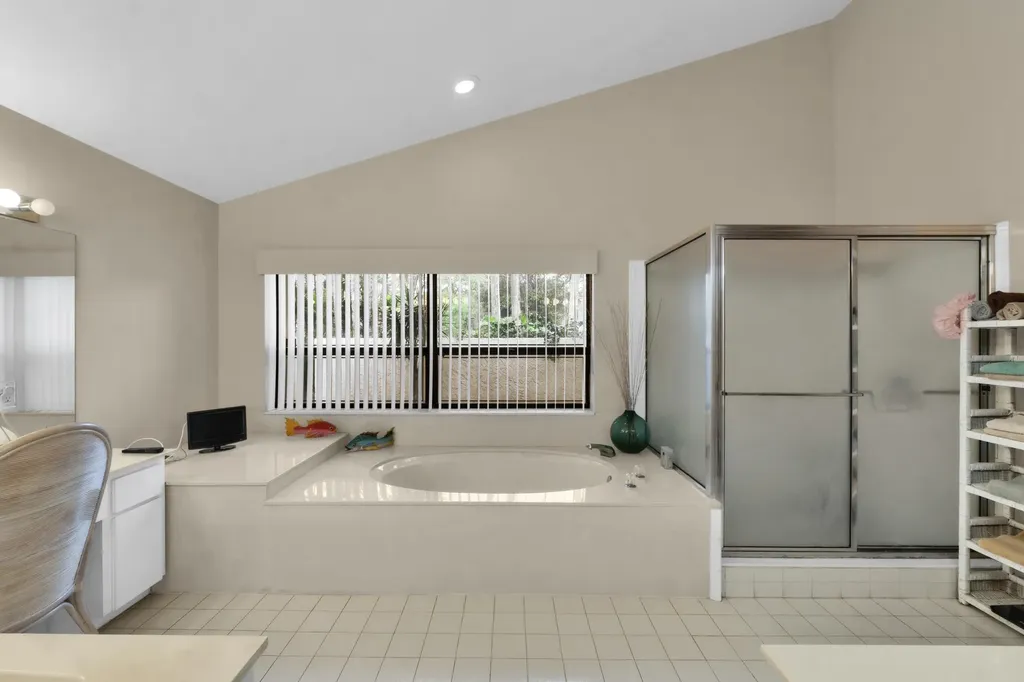 5040 NW 88th Lane Coral Springs FL 33067