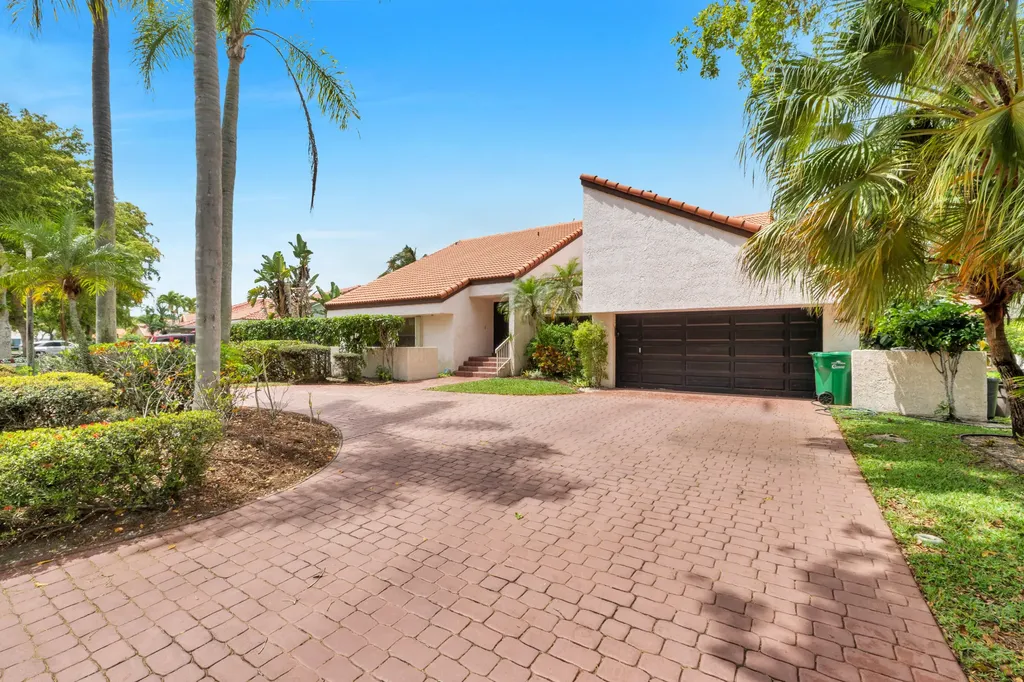 5040 NW 88th Lane Coral Springs FL 33067