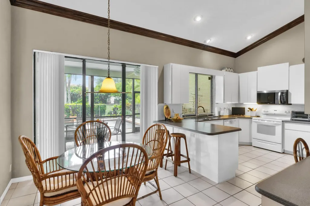 5040 NW 88th Lane Coral Springs FL 33067