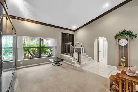 5040 NW 88th Lane Coral Springs FL 33067