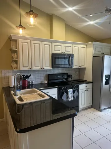 7648 SE Sugar Sand Circle Hobe Sound FL 33455