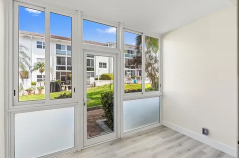 1461 S Ocean Boulevard Lauderdale By The Sea FL 33062