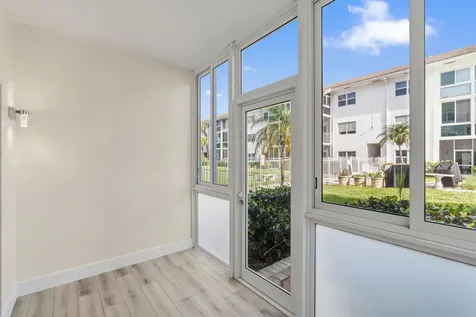 1461 S Ocean Boulevard Lauderdale By The Sea FL 33062