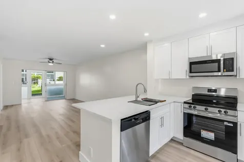 1461 S Ocean Boulevard Lauderdale By The Sea FL 33062
