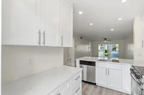 1461 S Ocean Boulevard Lauderdale By The Sea FL 33062