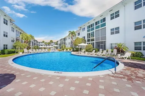 1461 S Ocean Boulevard Lauderdale By The Sea FL 33062
