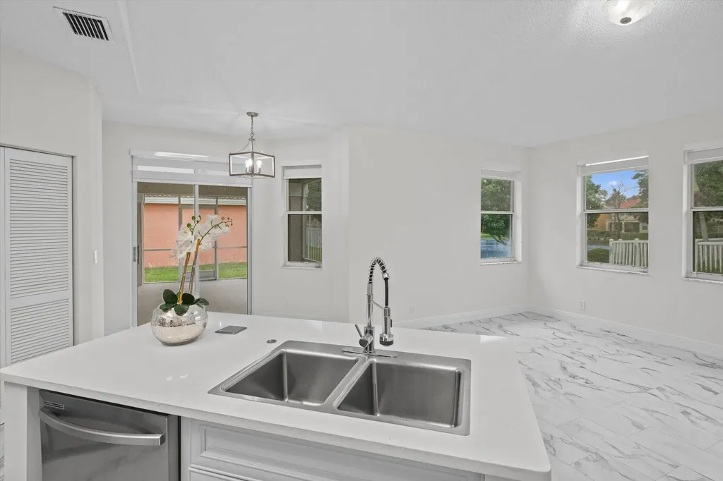 86 Citrus Park Lane Boynton Beach FL 33436