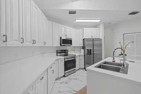 86 Citrus Park Lane Boynton Beach FL 33436