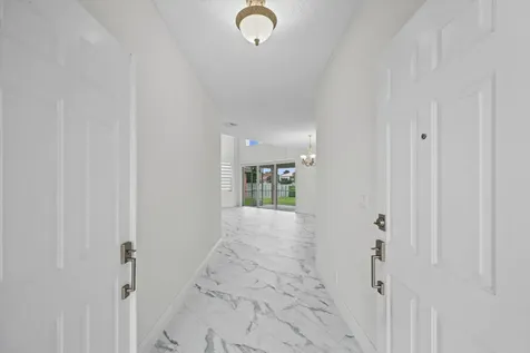 86 Citrus Park Lane Boynton Beach FL 33436