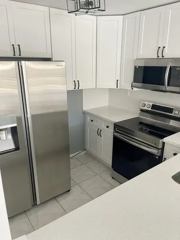 2000 Atlantic Shores Boulevard Hallandale Beach FL 33009
