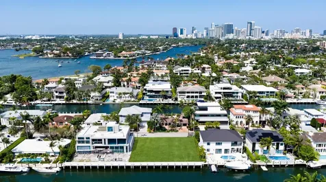 646 Flamingo-a Drive Fort Lauderdale FL 33301