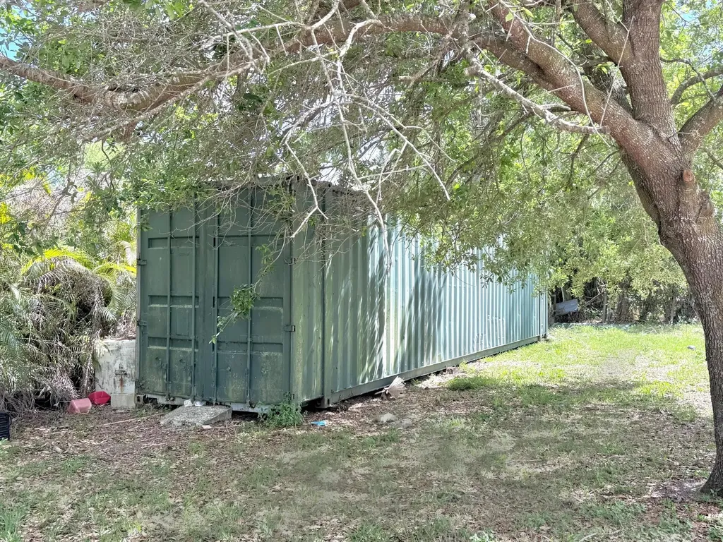 13706 N 41st Lane Lane N The Acreage FL 33411