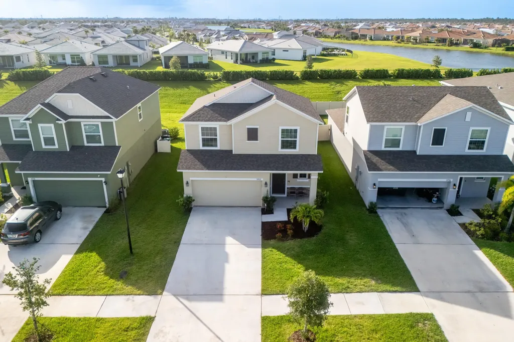10912 SW Vasari Way SW Port St Lucie FL 34987