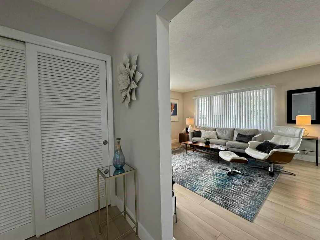3201 NE 29th Street Fort Lauderdale FL 33308