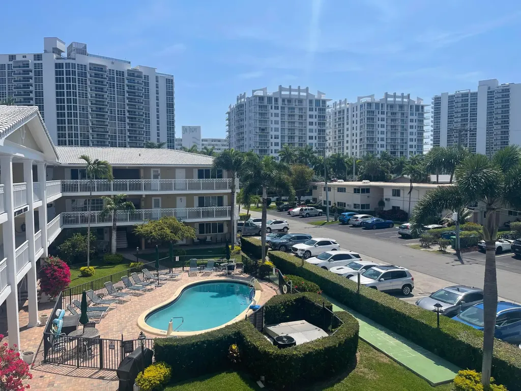 3201 NE 29th Street Fort Lauderdale FL 33308