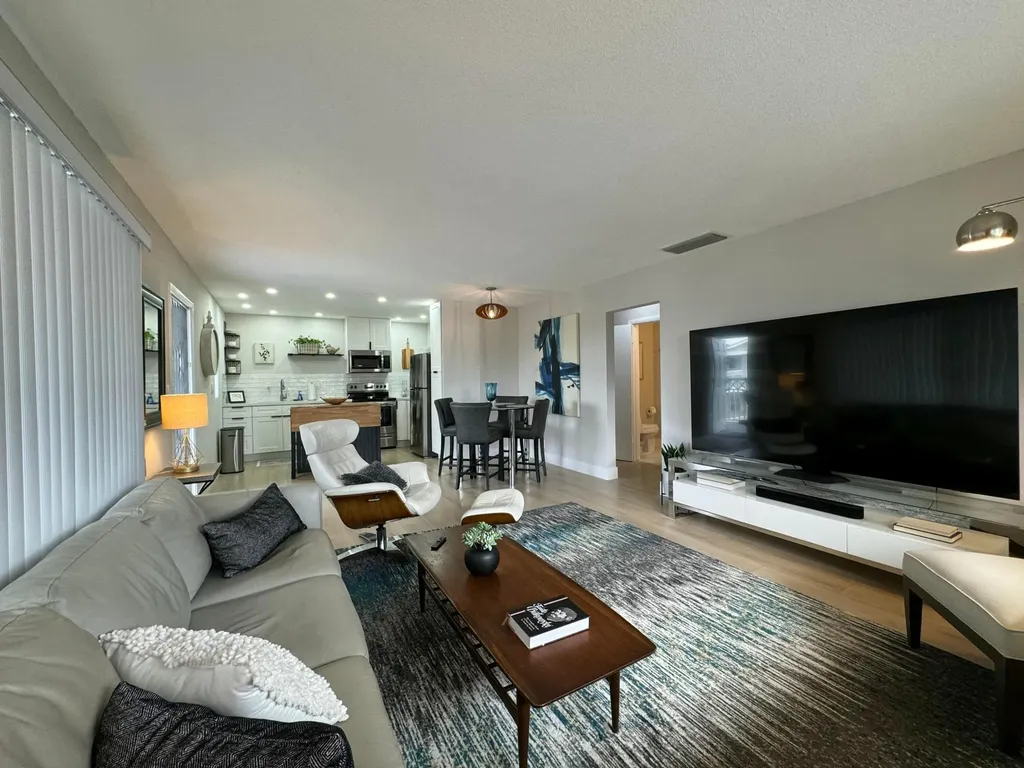 3201 NE 29th Street Fort Lauderdale FL 33308