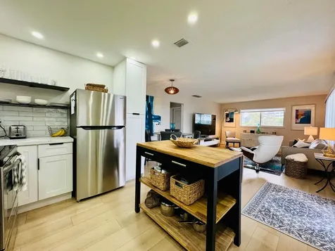 3201 NE 29th Street Fort Lauderdale FL 33308