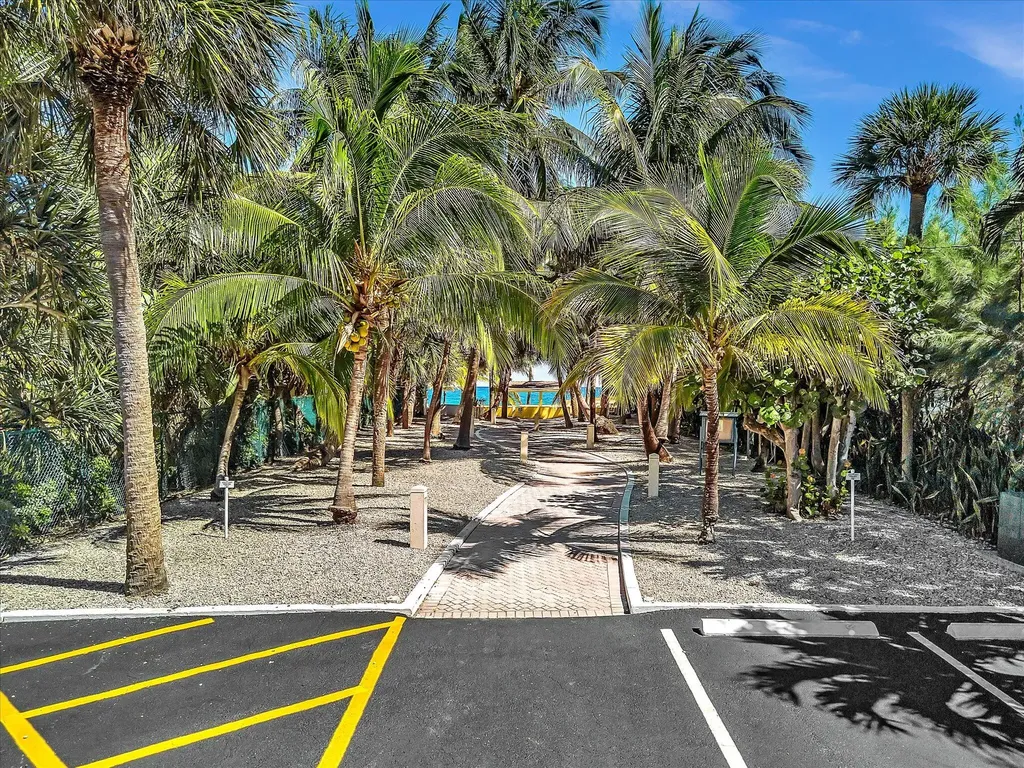 1421 S Ocean Boulevard Pompano Beach FL 33062