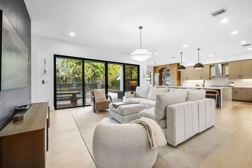 8527 Ganton Drive Boca Raton FL 33434