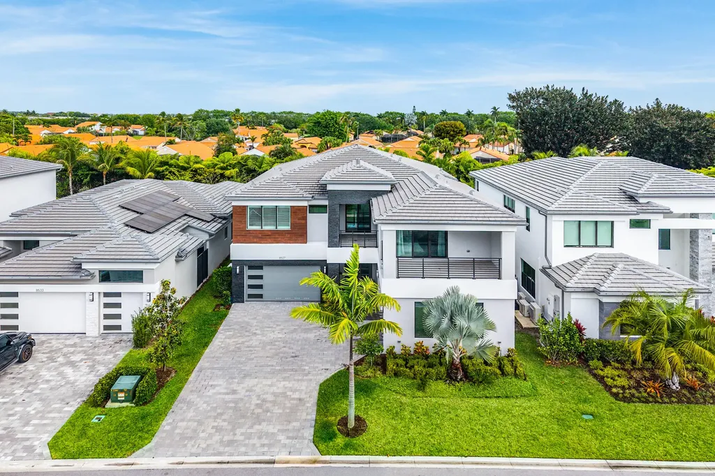 8527 Ganton Drive Boca Raton FL 33434