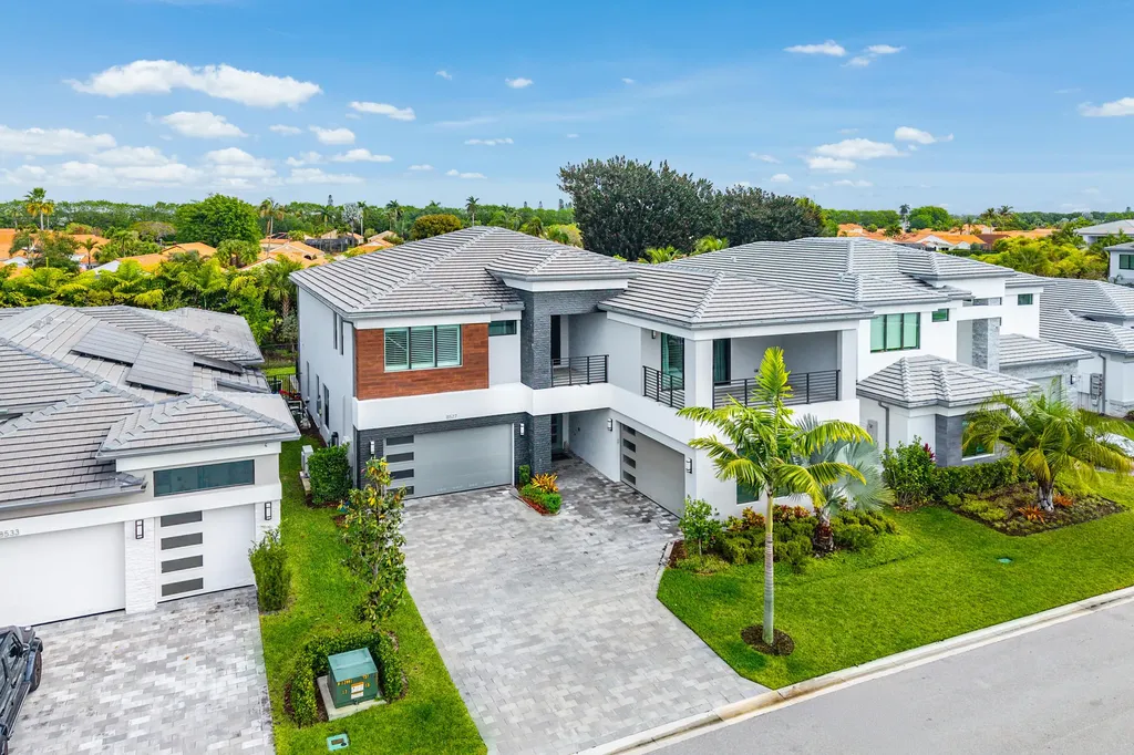 8527 Ganton Drive Boca Raton FL 33434