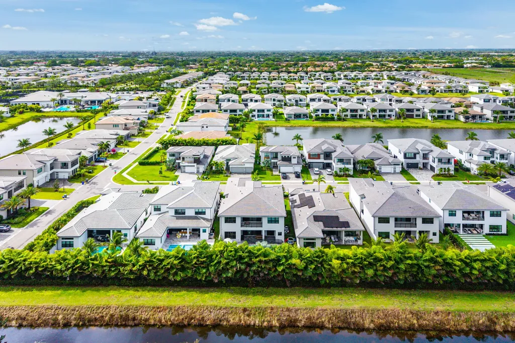 8527 Ganton Drive Boca Raton FL 33434