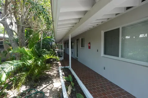 631 NE 17th Way Fort Lauderdale FL 33304