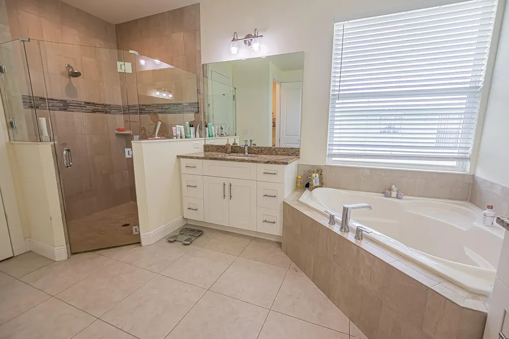 930 SW Versailles Avenue Port St Lucie FL 34953