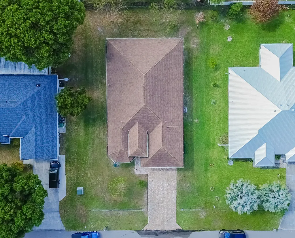 930 SW Versailles Avenue Port St Lucie FL 34953