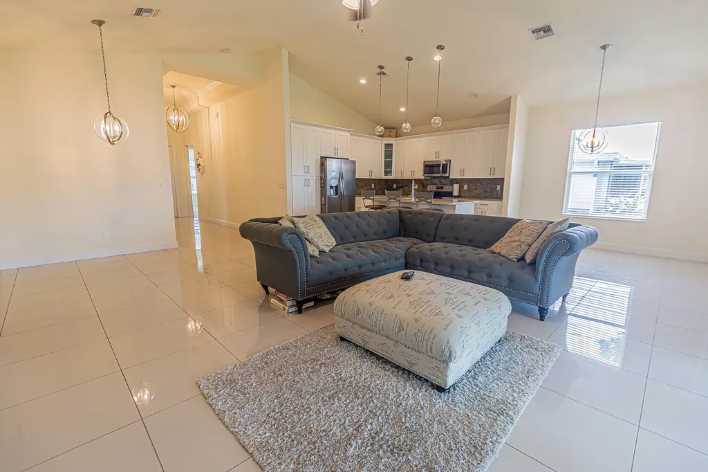 930 SW Versailles Avenue Port St Lucie FL 34953