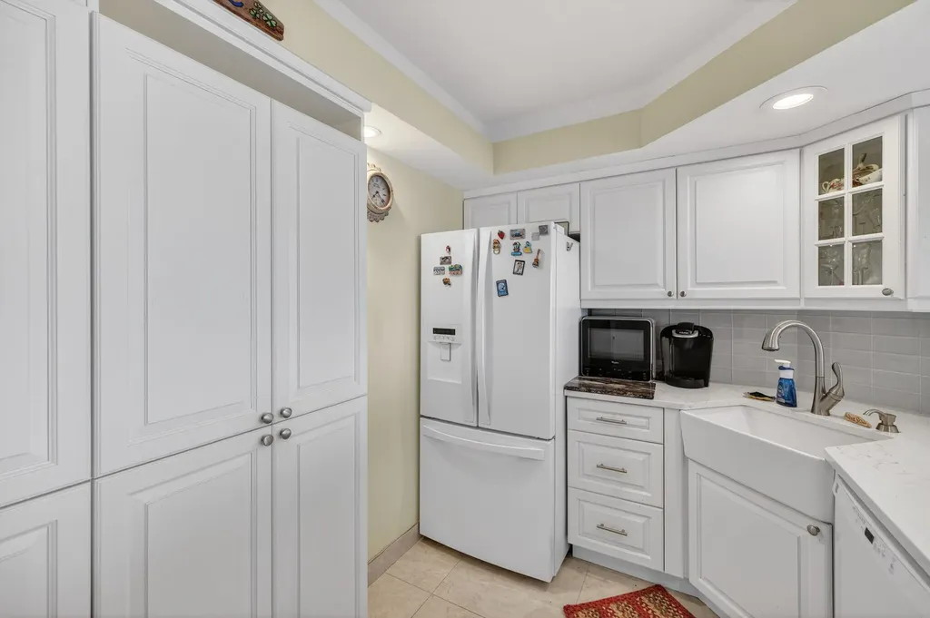 3333 NE 34th Street Fort Lauderdale FL 33308