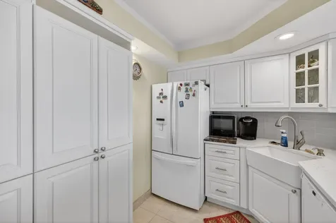 3333 NE 34th Street Fort Lauderdale FL 33308