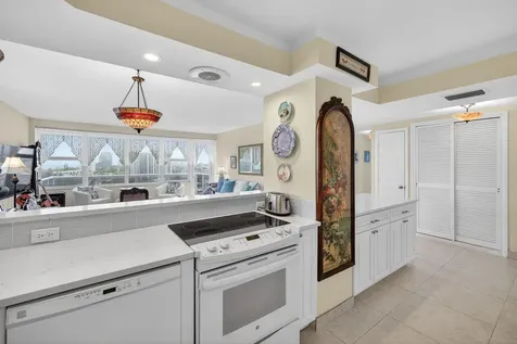 3333 NE 34th Street Fort Lauderdale FL 33308