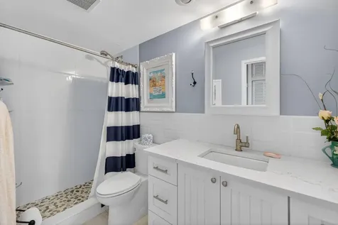 3333 NE 34th Street Fort Lauderdale FL 33308