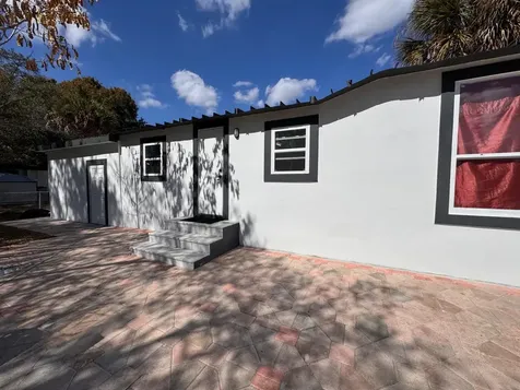 357 Hunting Club Avenue Clewiston FL 33440