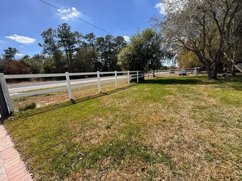 357 Hunting Club Avenue Clewiston FL 33440