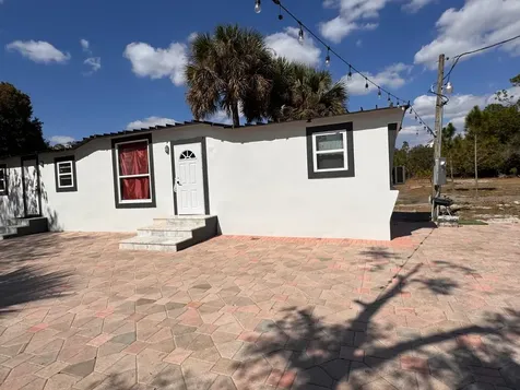 357 Hunting Club Avenue Clewiston FL 33440