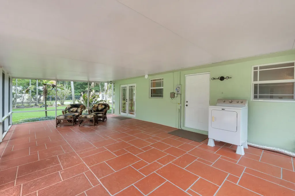 6863 Imperial Drive West Palm Beach FL 33411