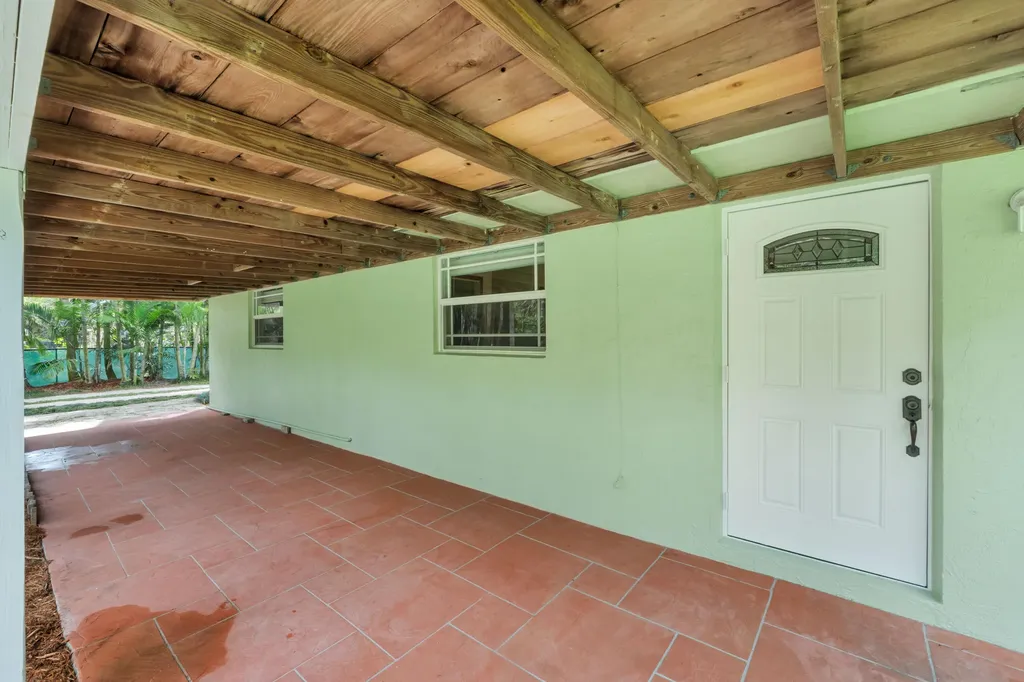 6863 Imperial Drive West Palm Beach FL 33411